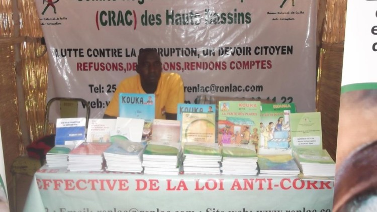 Semaine national de la culture 2016. Le REN-LAC met à la disposition du public des publications sur la corruption.