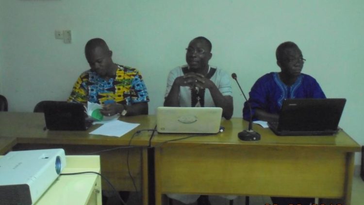 Loi anticorruption : les journalistes en langues nationales se familiarisent avec le contenu.