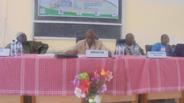 Journée internationale de la lutte contre la corruption : « La loi anticorruption connaît une application timide et mitigée » Karfa Gnanou personne ressource du REN-LAC et expert de la Convention des Nations unies contre la corruption.